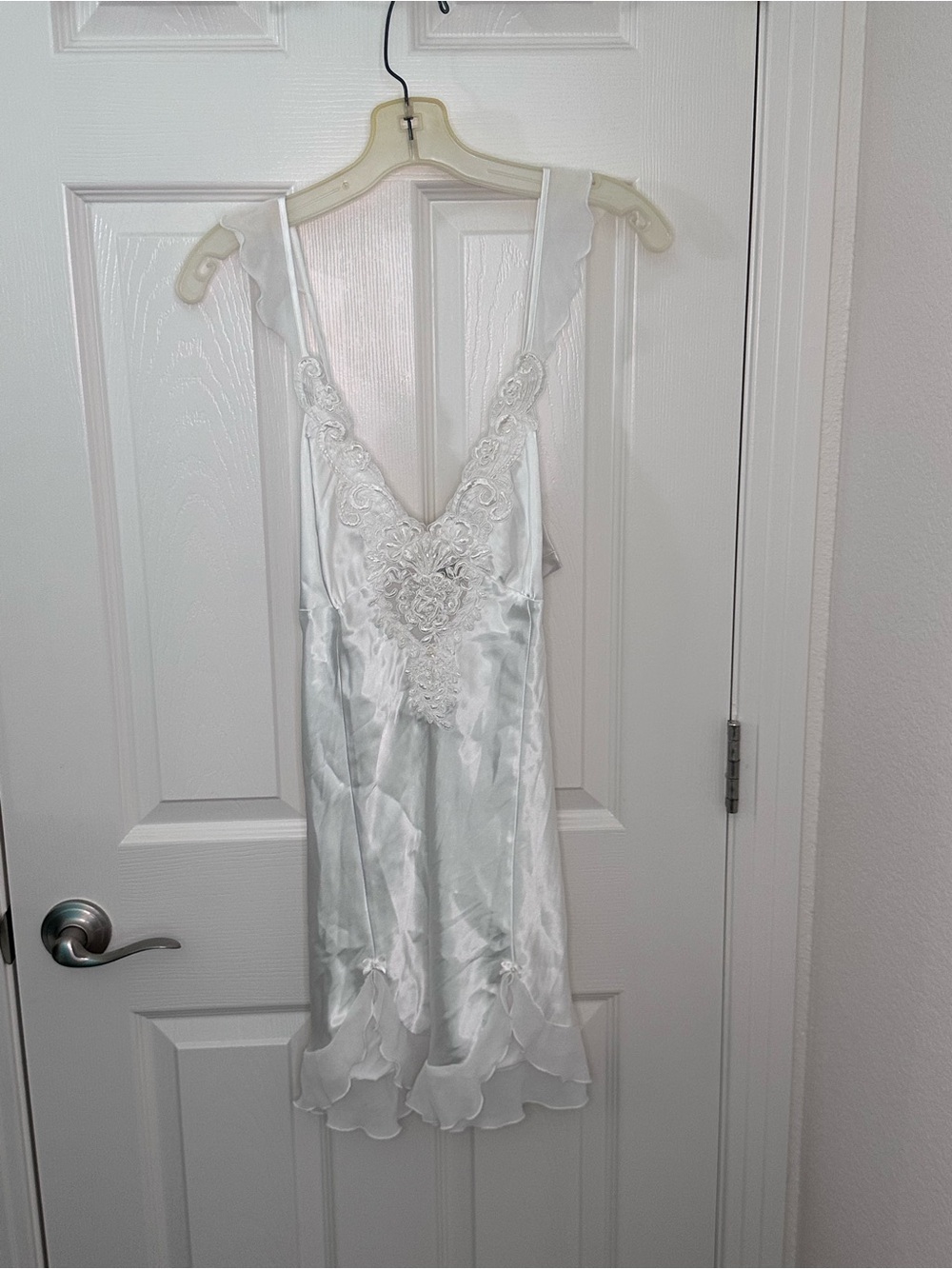 In Bloom by Jonquil White Satin Lace Chemise Nightgown Large - Picture 2 of 11